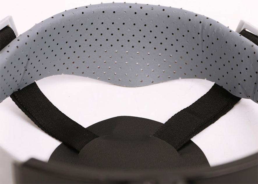 �����ο�Ħ�г�ͷ��,�����ο�Ħ�г�ͷ���ڳ�,�����ο�ͷ���ڴ�͸����