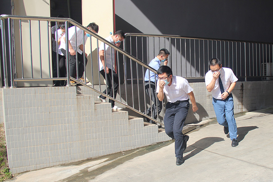 �����徲����, ������ϰ,ob�羺����