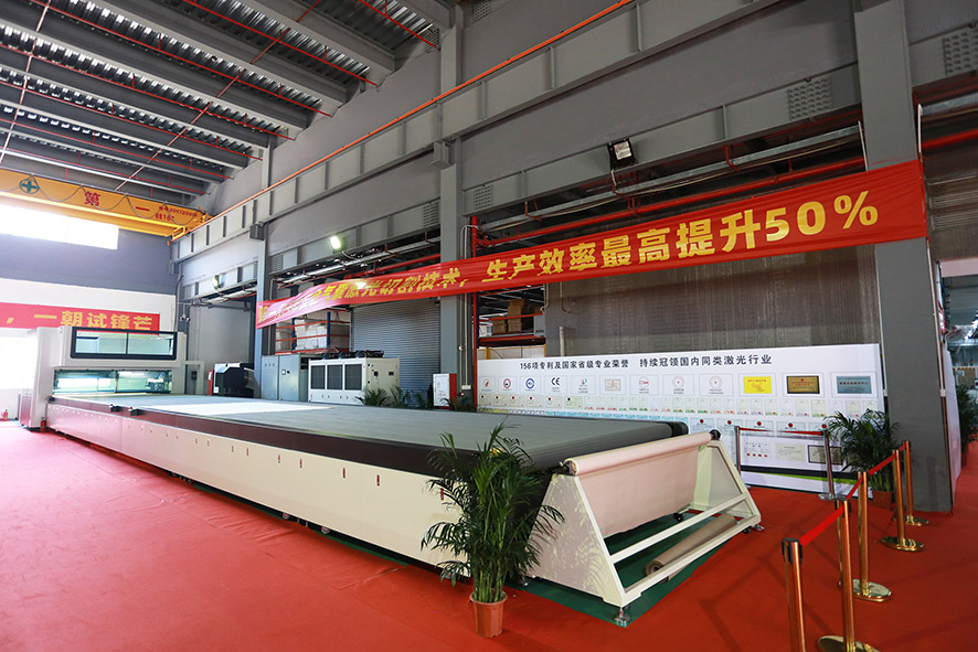 �����徲����˫ͷ�첽�����и��