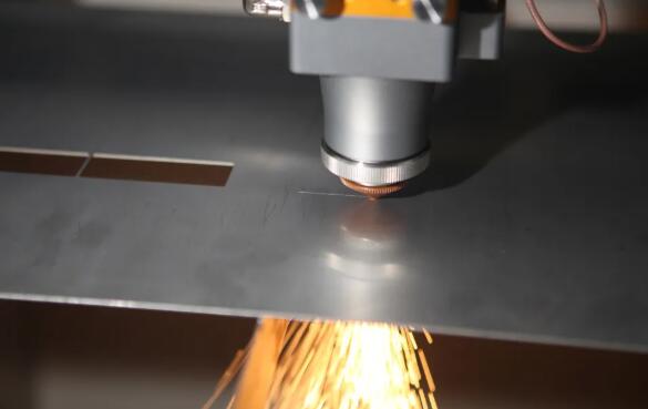 ���˼����и����յĹ����Ż�