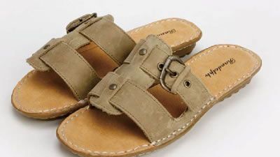 ��Ь����