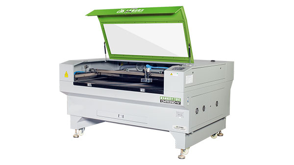 ���ģ�弤���и��