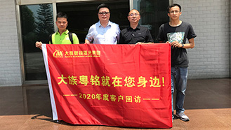 �����и��