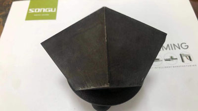 �¿ڼ����и�