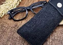 佩带抢眼？？？？搭配时尚？？？？羊毛毡激光切割机为您解答！