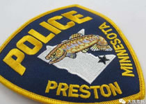 织唛商标激光切割机，，，，，，从不让您失望！