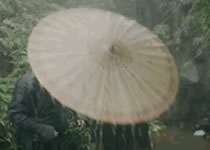 自动送料激光切割机skr宝，，，北京暴雨雨衣要穿好